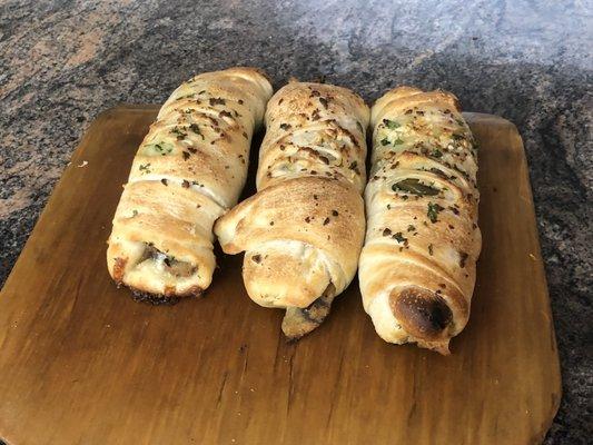 New! Veggie Rolls with fresh Garlic on top..