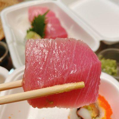 Tuna sashimi