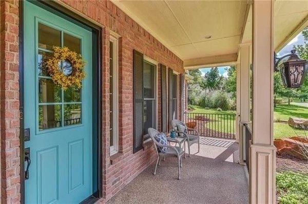 Fiberglass entry door. See project here: https://www.pellabranch.com/dallas/projects/curb-appeal-in-aledo-tx/