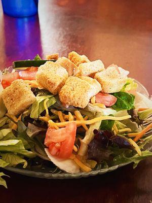 House Salad with Ranch dressing