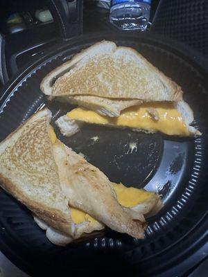 Does this look like a chicken sandwich!