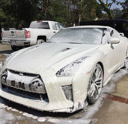 Gtr , getting special wash and machine wax . Quote ? Just send us a message .