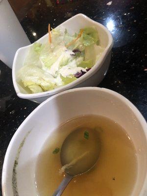 Not a great sign when the salad comes w ranch. ‍