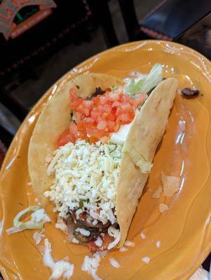 Fajita taco salad