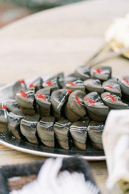 Black sesame mochi muffins | Photo by Monica Lam Photo