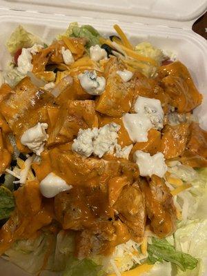 Buffalo chicken salad with grilled chicken