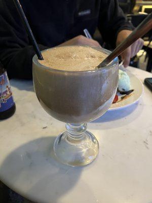 Root beer float