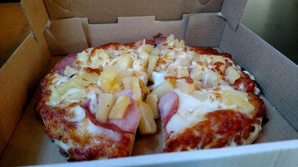 Hawaiian pizza