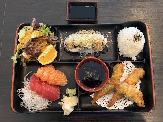 Bento Combo with 3 choices, Shrimp Tempura, Sashimi and Crunch Roll. It's sooo gooood!