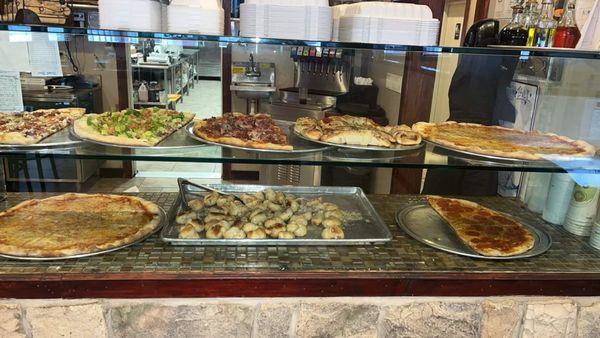 Fresh Garlic Knots and Slice Pies!