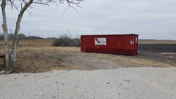 Lagarto, TX Professional Demo services.Serving the Coastal Bend Area Blumberg Backhoe Services