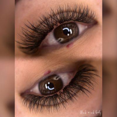 Light volume lash set