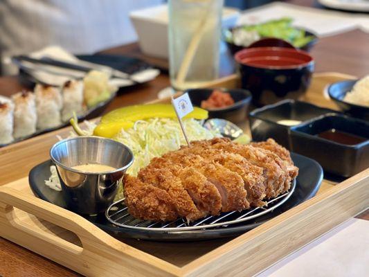 Lunch: Don-Katsu