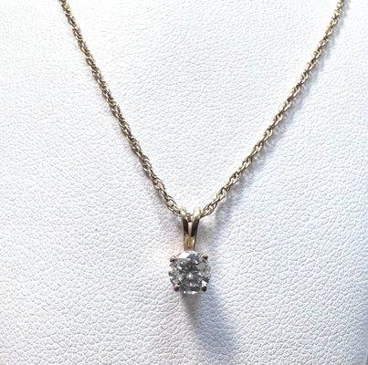 Classic diamond solitaire necklace