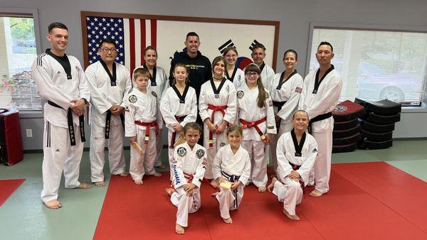 JK Lee Black Belt Academy - Fox Point