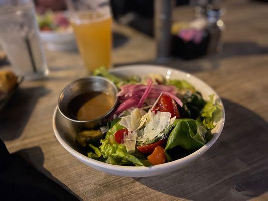 Mixed greens salad