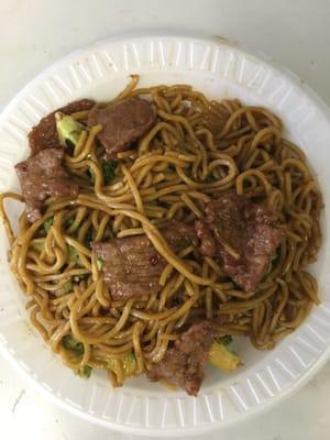 BEEF LO-MEIN WITH BROCCOLI