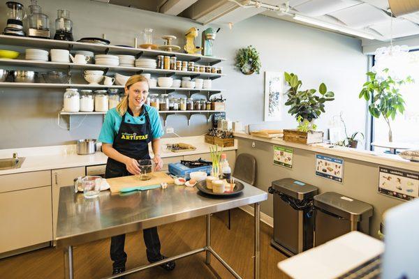 Chef Eliza teaching a virtual cooking class