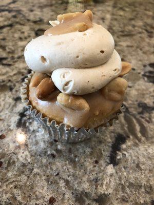 Laura - Peanut Butter cupcake