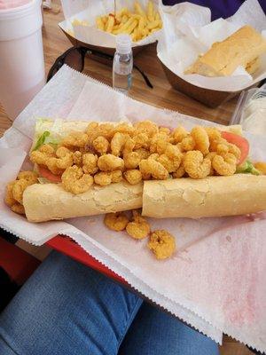 Lrg shrimp poboy