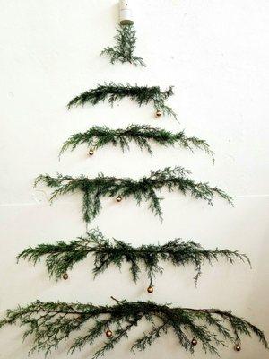 Love this simple alternative Christmas tree