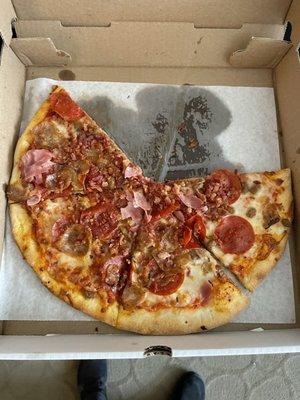 Meat lovers Pizza, small, 12"