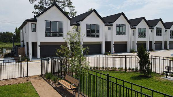 Highland Commons . See: pictures, floor plans, site plans, pricing and more:
 citysidehomes.com