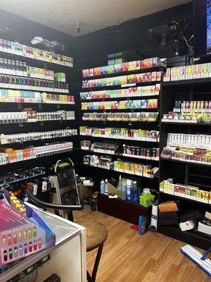 Vapes/Vape Juices, big selection!