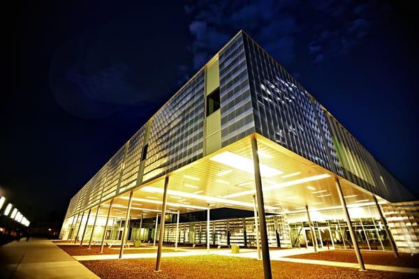 The Barcomb Ag & Science building at night.