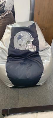 jumbo vinyl bean bags with team logo's