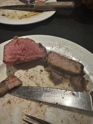 Filet on left and "supposed" medium rare New York strip that tasted and chewed like a pork chop. HORRIBLE!!