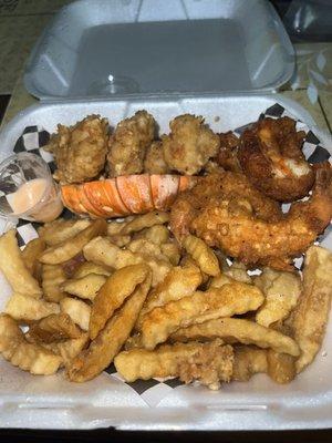 Fat Wayne’s Seafood & Caribbean Restaurant