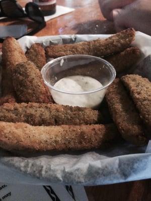 Fried pickles $6