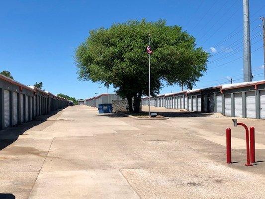 Best Little Warehouse In Texas