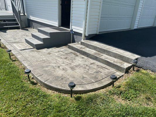 Stamped concrete walkways