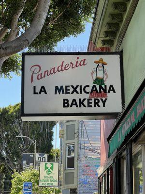 Panaderia La Mexicana Bakery