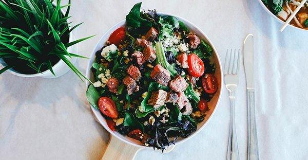 Steak, Bacon & Bleu Cheese Greens Bowl