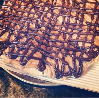 The peanut butter and chocolate pizza