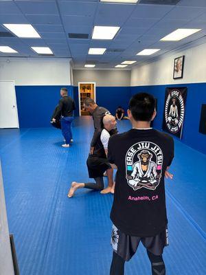 Friday Morning No-Gi class