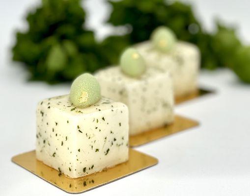 Mojito - Lime mousse,Organic fresh mint & lime crémeux touch of white rum, Fresh mint madeleine biscuit,, Mind glacage, Lime Confit !