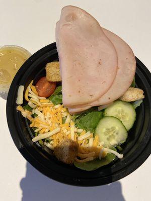 Salad with turkey