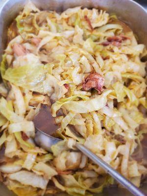 Cabbage with Smoked Turkey Meat