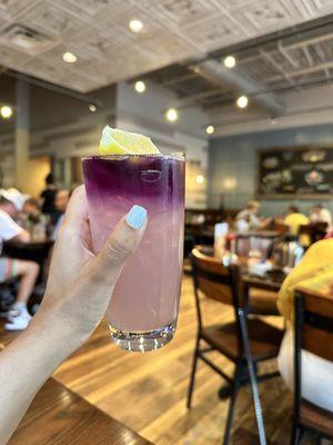 Sweet pea lavender lemonade