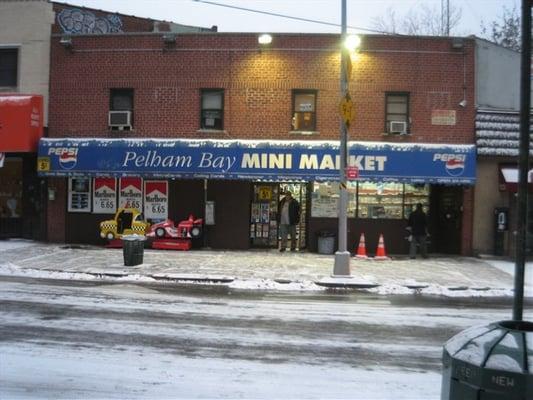 Pelham Bay Mini Market