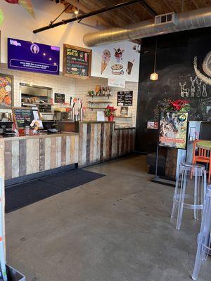 Counter area and stool height seating