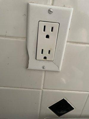 Broken outlet 2