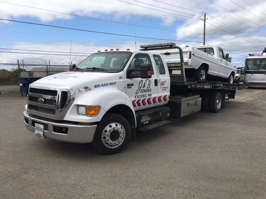 J & B towing with head technician Matt Smith delivering my sick 1970 Ford