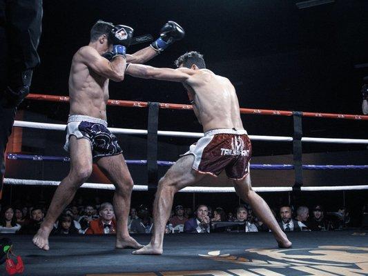 Lance Dixon landing a clean punch to the face in his first professional bout in California.