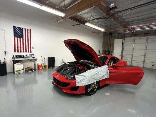 2022 ferrari Portofino OEM windshield replacement