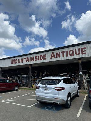 Mountainside Antique Mall